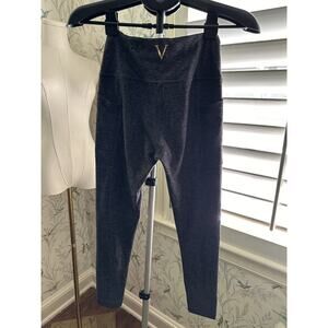 Victoria Secret Sport Knockout Purple Tight-Leggings Size 2 S w/ Side Pockets